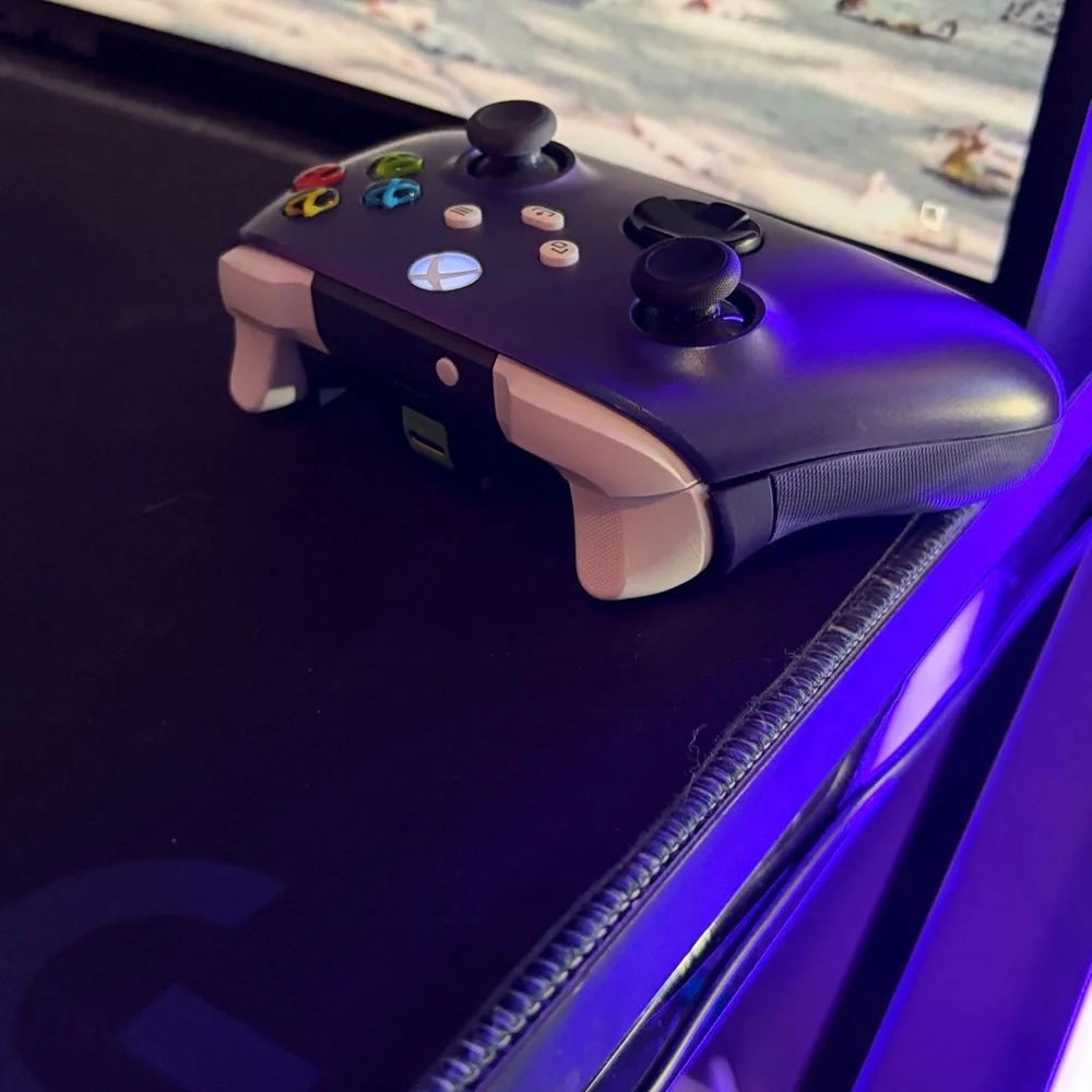 PowerA Xbox Green Play and Charge Kit